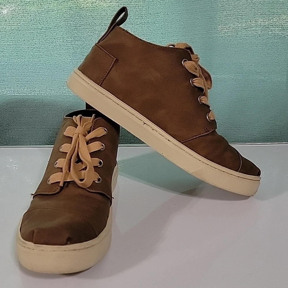 Boys Toms‎ Botas Sneakers, Brown, Size 4, Pre-owned